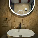 Bernard Deluxe Renovated Peaceful Old Town Gem Appartement Split