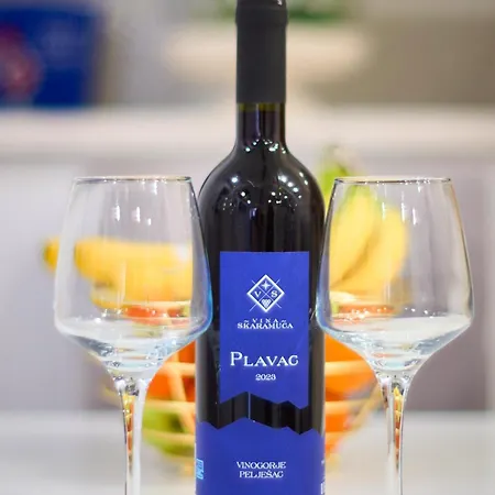 Bernard Deluxe Renovated Peaceful Old Town Gem * Spalato