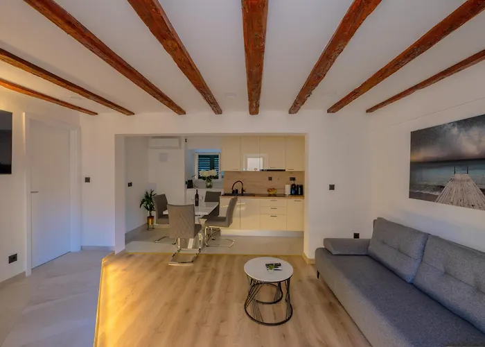 شقة Bernard Deluxe Renovated Peaceful Old Town Gem