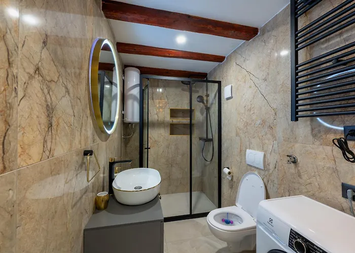 Bernard Deluxe Renovated Peaceful Old Town Gem شقة *